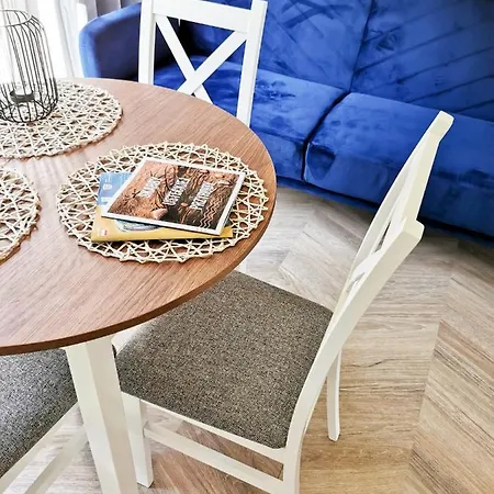 Port Przewloka - Apartamenty Устка Екстер'єр фото