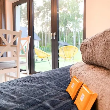 Port Przewloka - Apartamenty Устка Екстер'єр фото