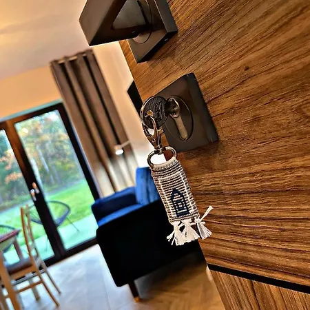 Port Przewloka - Apartamenty Устка Екстер'єр фото