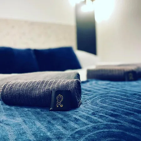 Port Przewloka - Apartamenty Устка Екстер'єр фото