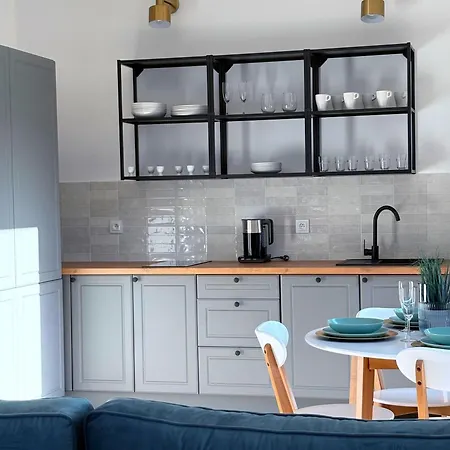 Port Przewloka - Apartamenty Устка Екстер'єр фото
